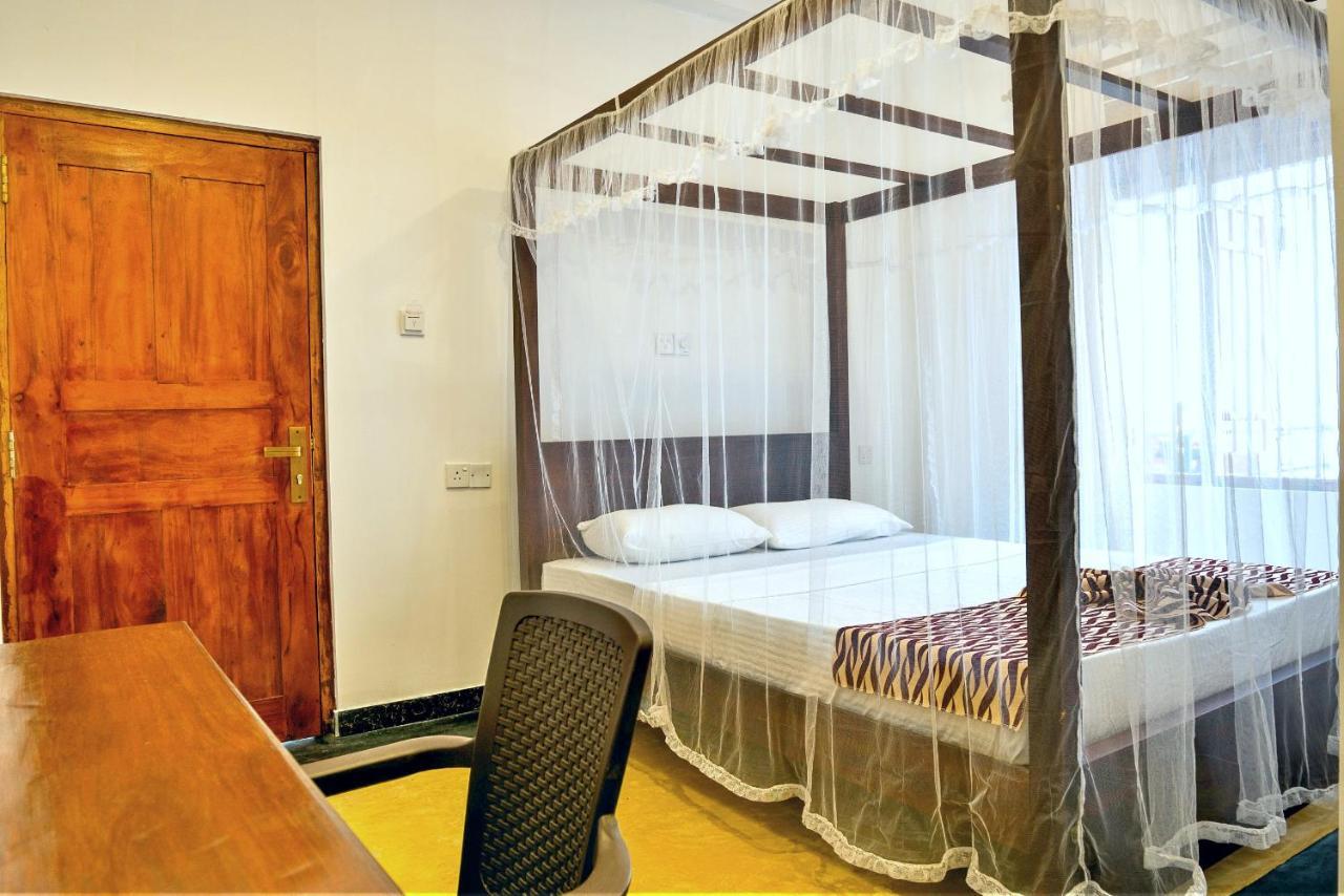 Ocean Bay Surf Resort فيليغاما المظهر الخارجي الصورة